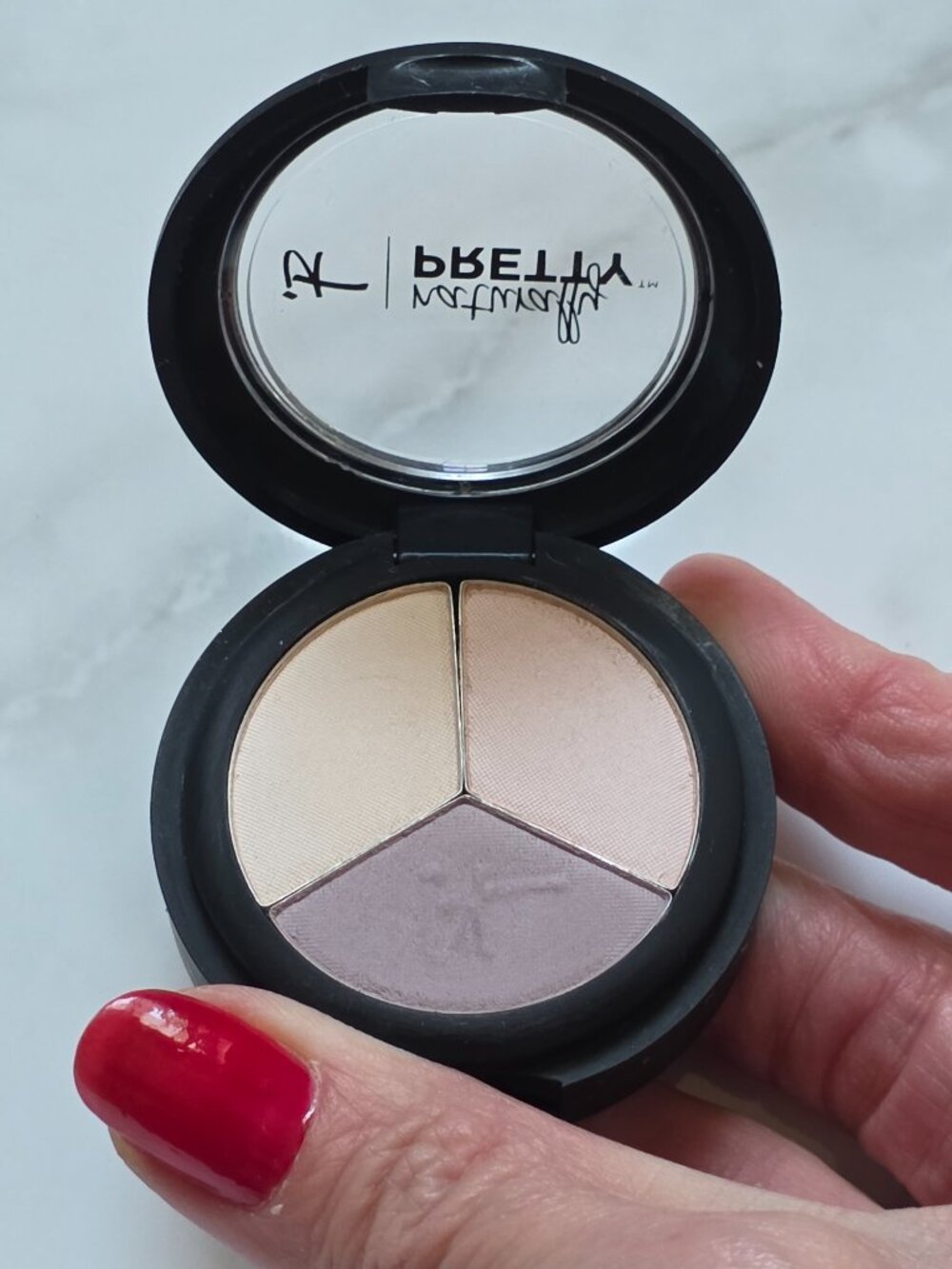 IT Cosmetics Naturally Pretty PRETTY IN SUMMER Luxe EyeShadow Trio